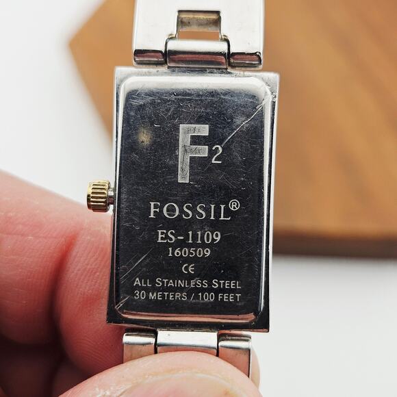 Fossil Two Tone Rectangle Dial Minimalist Watch Simple Classy Elevated Basic - Picture 6 of 8